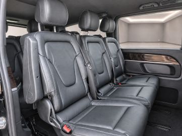 Mercedes V 250 - 9