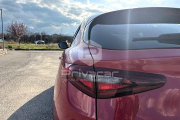Alfa-Romeo Stelvio - 6