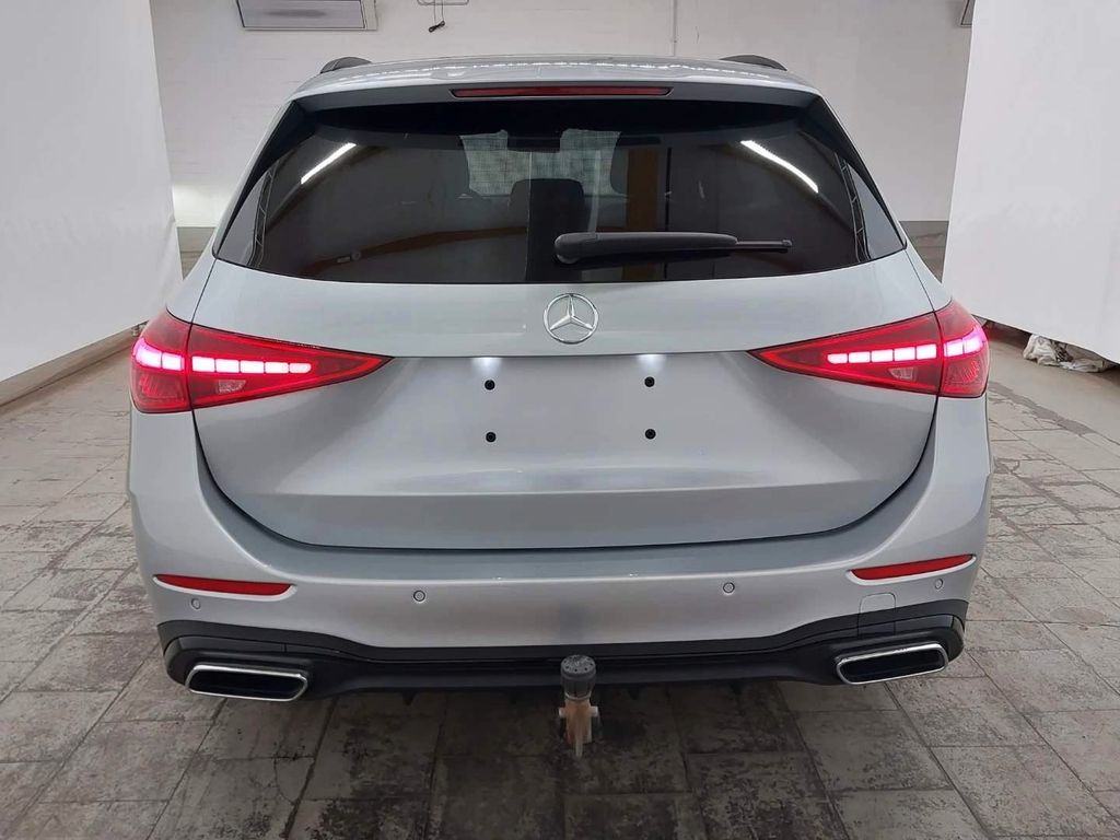 MERCEDES-BENZ C-Class 2023