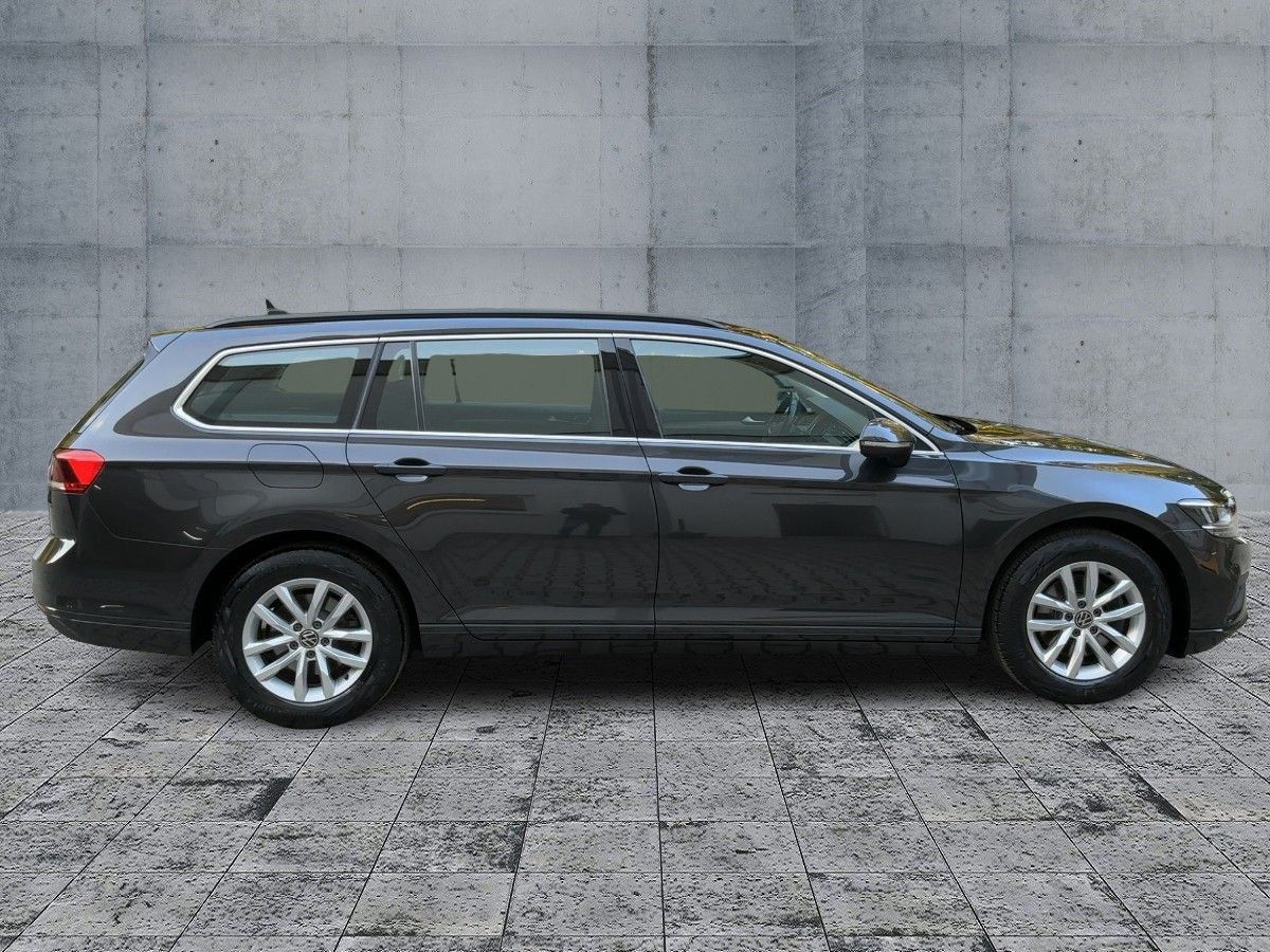 Volkswagen Passat Variant - Bild 7