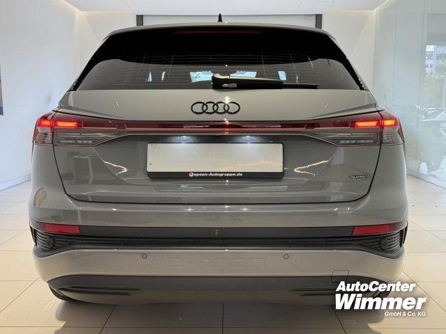 AUDI Q4 e-tron Q4