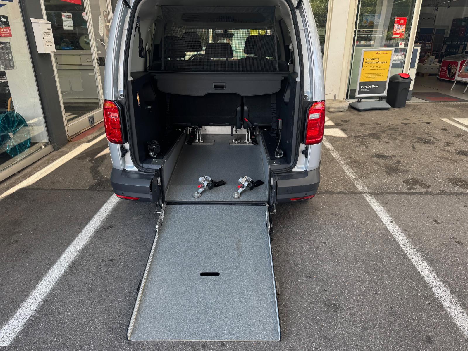 Volkswagen Caddy 1,2 TSI Trendline Klima PDC Rollstuhlrampe