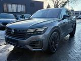 Volkswagen Touareg R 4Motion eHybrid 3.0 V6 TSI /LUFT/PANO/