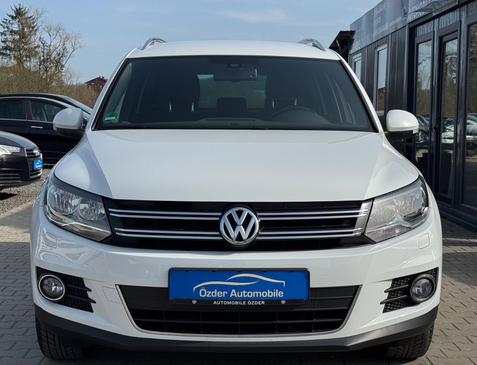 Volkswagen Tiguan 2.0 TDI Lounge Sport & Style BMT