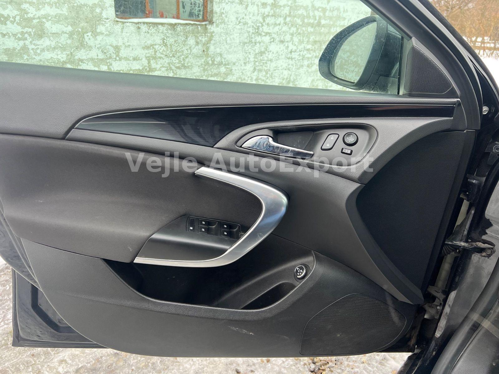 Opel Insignia 2015 — photo 24