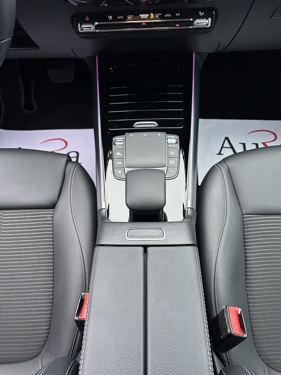 Fahrzeugabbildung Mercedes-Benz GLA 200 Progressive NAV+LED+360°+18ZO+DISTRONIC