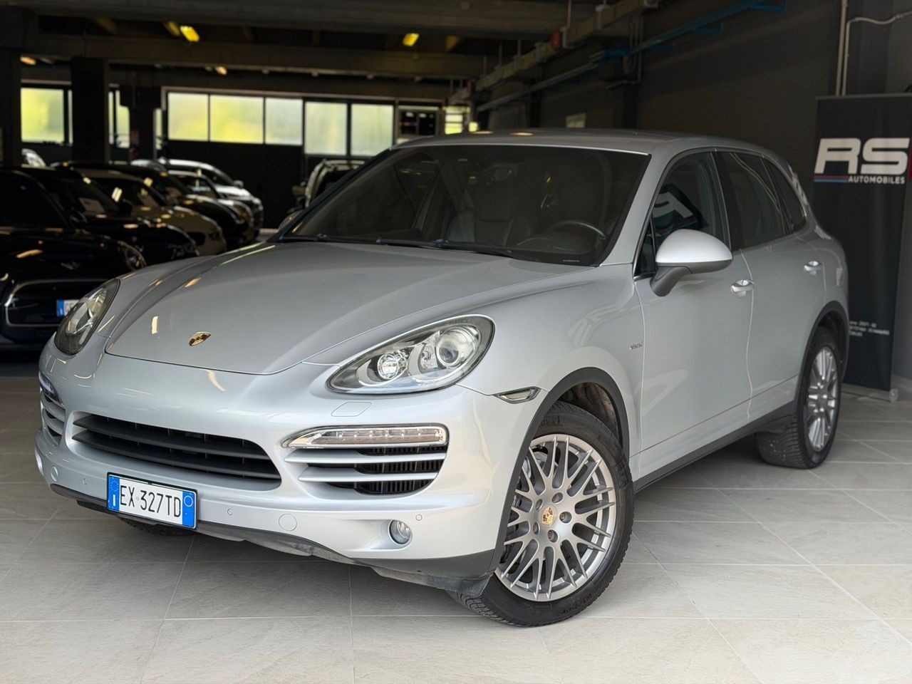 Porsche Porsche CAYENNE 3.0 V6 BOSE KMCERT UNICOPR