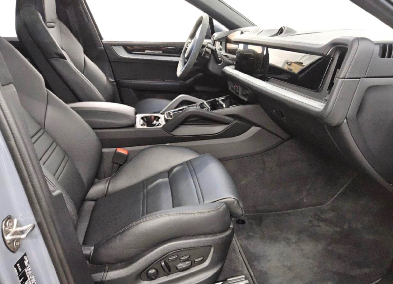 Porsche Cayenne Coupe E-Hybrid*Arktikgrau*18Wege Sitze* imagem 3