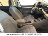 Volkswagen Golf VIII Lim. Life eTSI LED ACC+Side KA3Zonen - Volkswagen: mit Klimaautomatik, Zonen