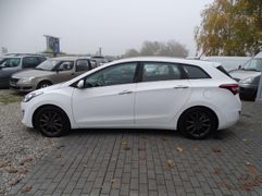 Fahrzeugabbildung Hyundai i30 blue Style  **AHK / NAVI / KAMERA / 1-HAND**