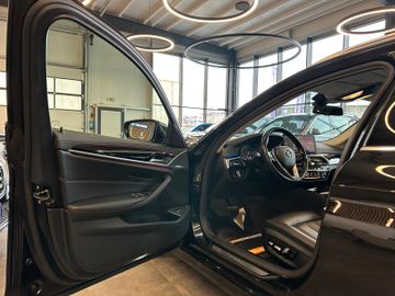 BMW 530 d Touring Luxury Line *2. Hand*Klima*Kamera*