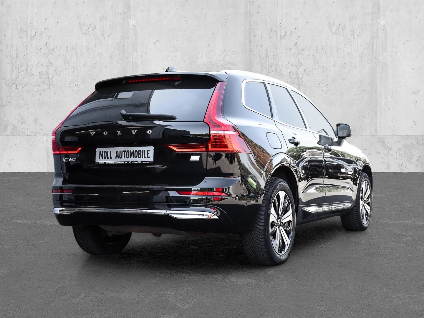 Volvo XC60 Inscription Recharge Plug-In Hybrid AWD Sta imagem 3