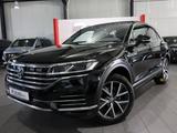 Volkswagen Touareg 3.0 TDI DSG 4M ELEGANCE / LED,LANE,NAVI+ - gebrauchte VW Touareg aus dem Jahr 2020