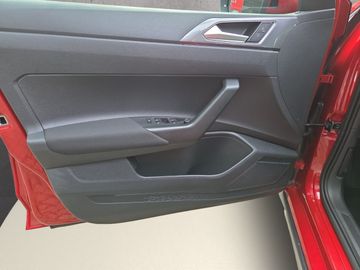 Fahrzeugabbildung Volkswagen Taigo Style 1.5 TSI DSG Klima Einparkhilfe