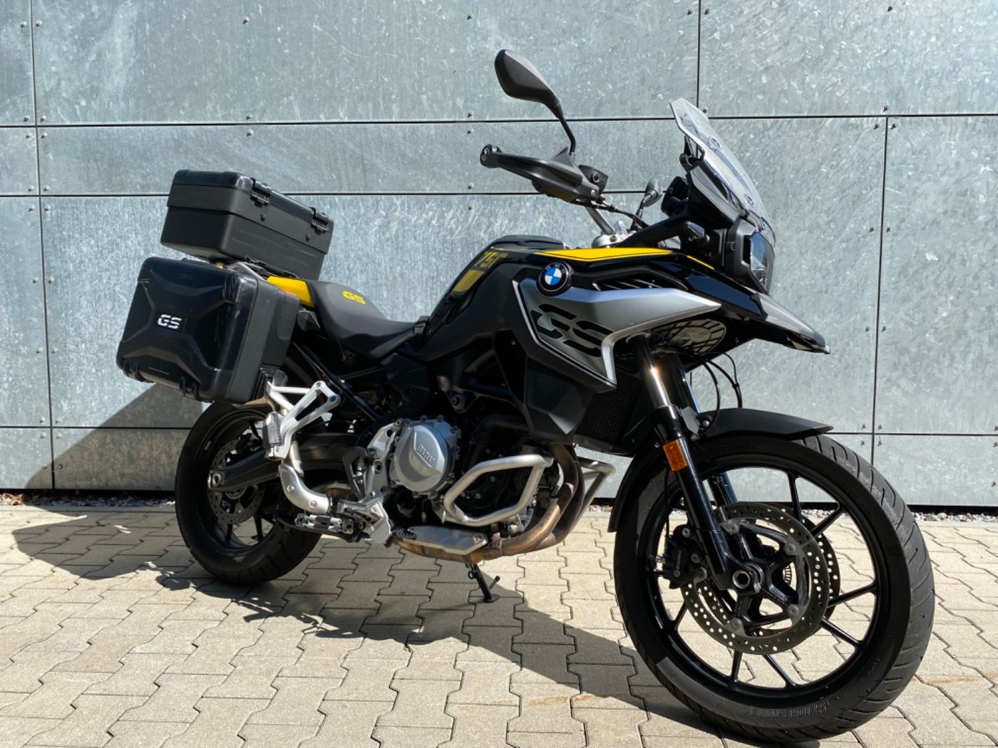 Fahrzeugabbildung BMW F 750 GS 40 Jahre Edition Topcase, Seitenkoffer