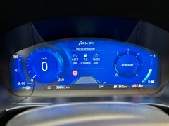 FORD Kuga 2.0 M-Hybrid ST-Line X*