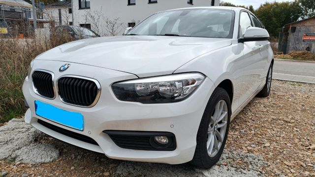 BMW BMW 118i · 136 PS · M-Lenkrad · Einparkhilfe 