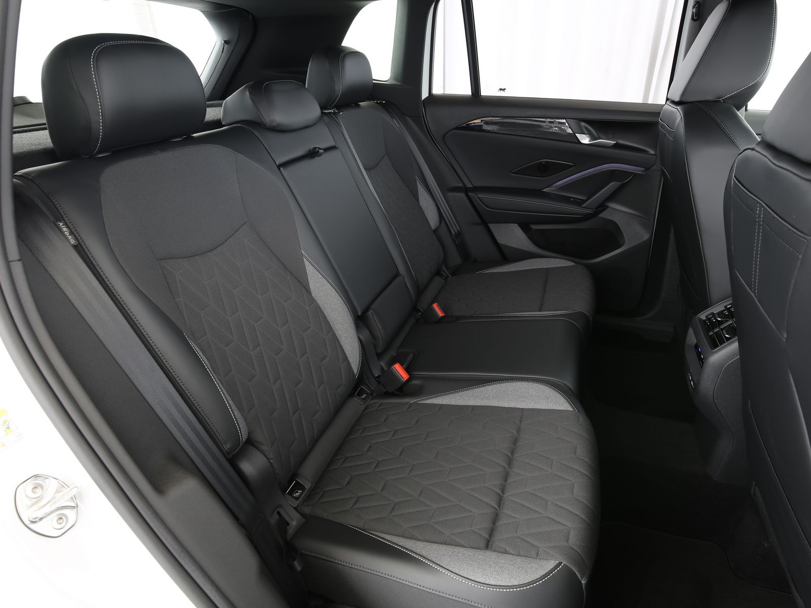 Volkswagen Tiguan - Bild 15