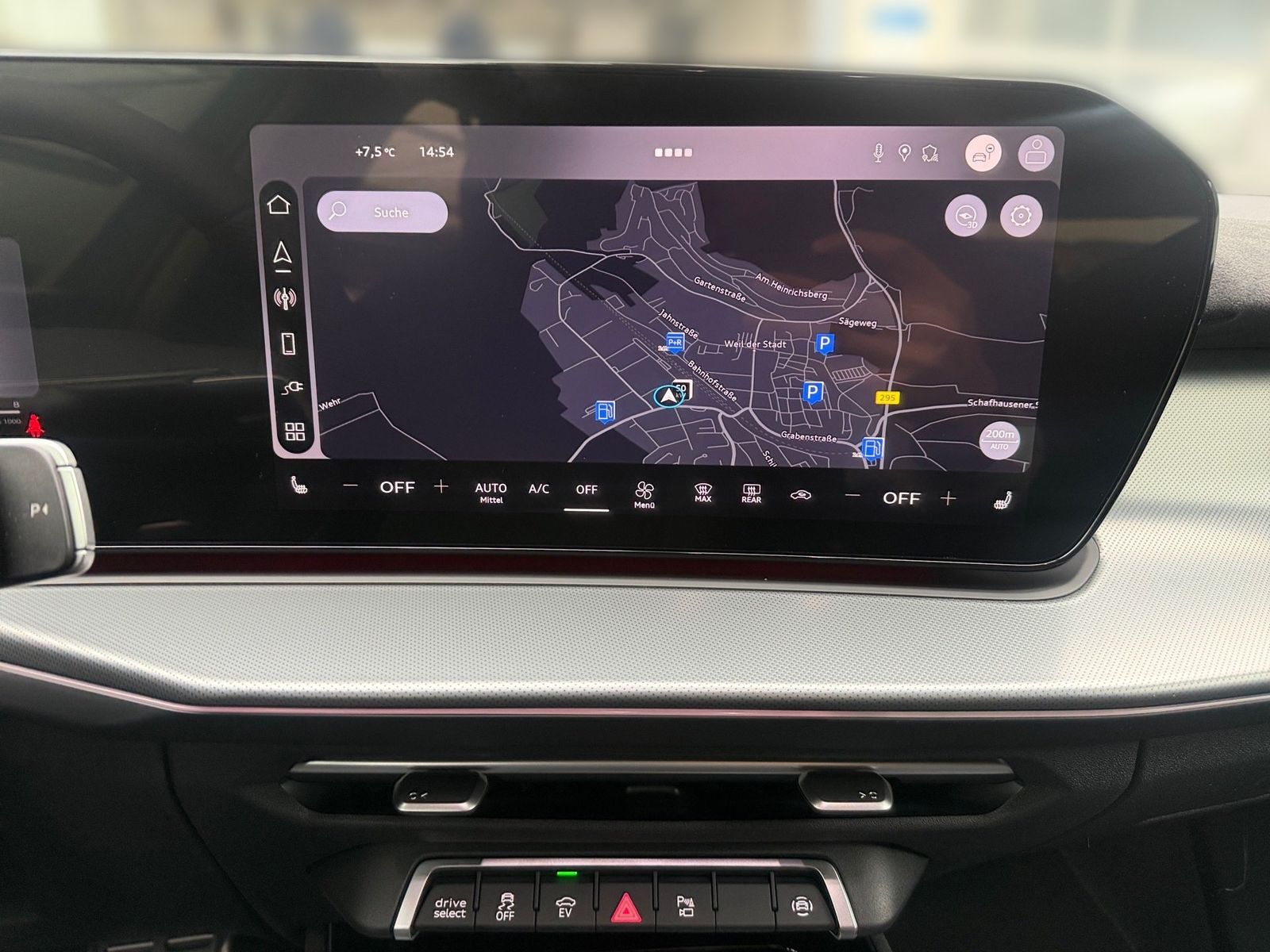 Audi Q3 SUV e-hybrid S-Tronic HeadUp AHK Navi DigiMat foto 7