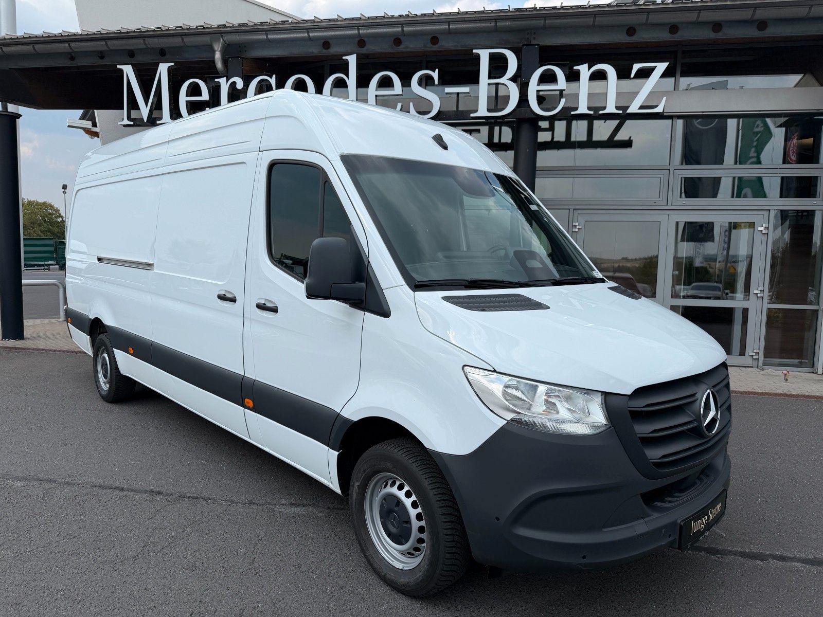 Fahrzeugabbildung Mercedes-Benz Sprinter 317 CDI 9G 4325 Klima AHK3,5to