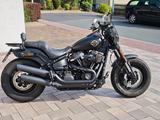 Harley-Davidson Fat Bob 114 * 2018 * KessTech Klappe  * ++ - Motorräder in Wiesbaden