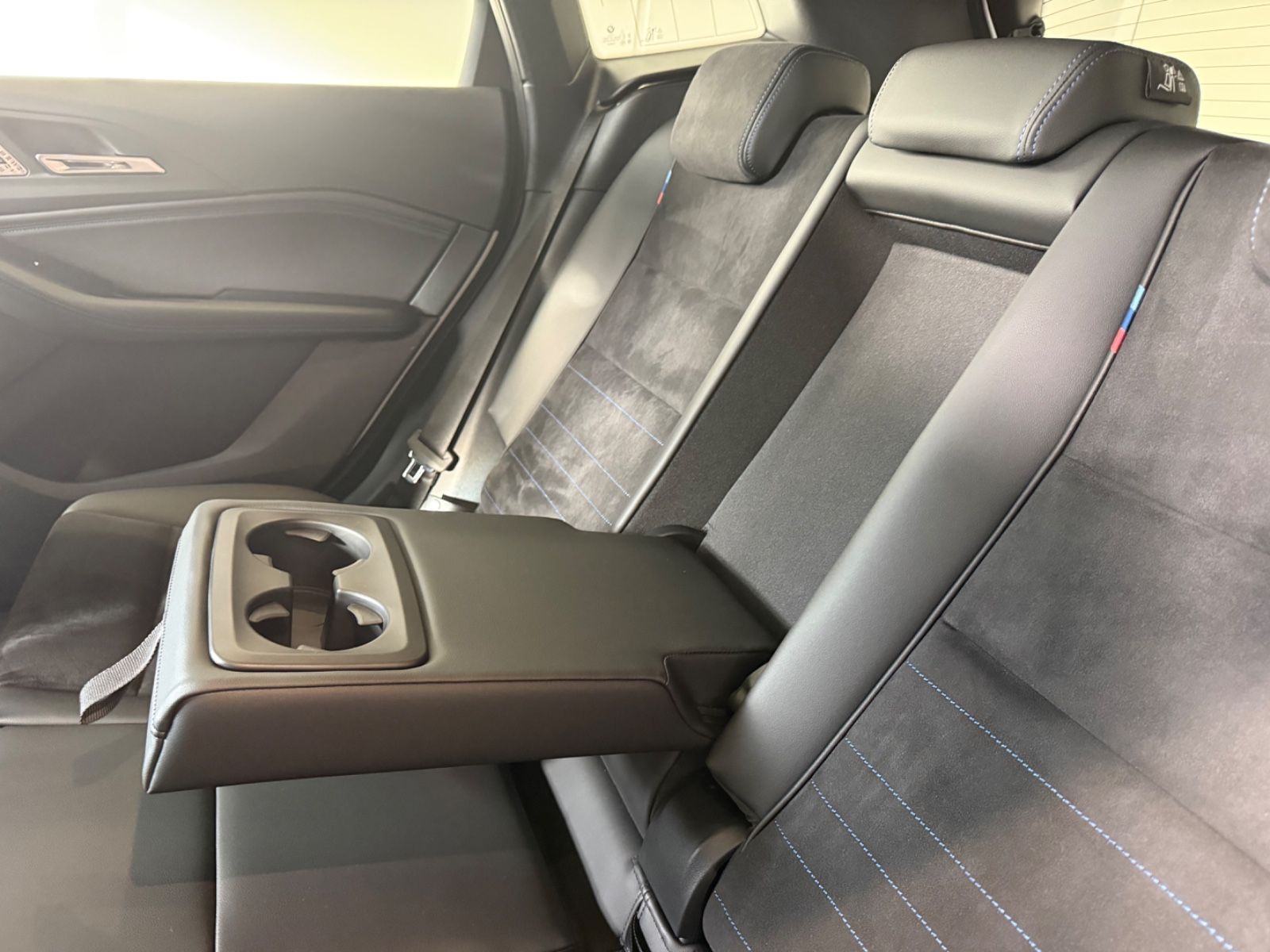 Fahrzeugabbildung BMW Active Tourer 220 i M Sport, 360-Grad Kamera