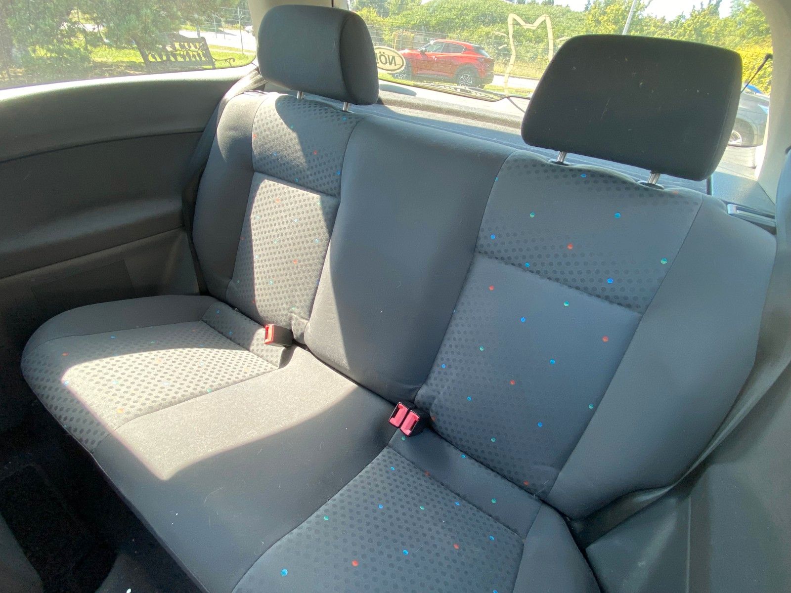 Fahrzeugabbildung Volkswagen Polo IV Basis