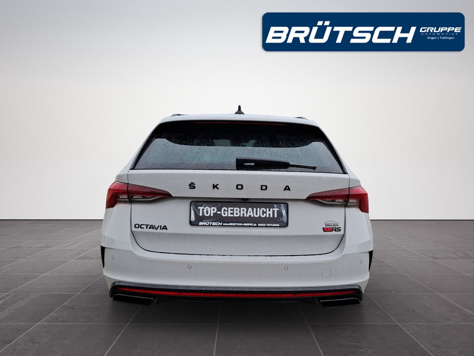 SKODA Octavia Combi RS Plus 2.0 TSI DSG / PANORAMA / A - Image 6