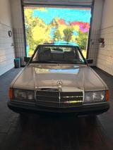 Mercedes-Benz 190 mit H-Zulassung (dailydriver) - Mercedes-Benz 190 Gebrauchtwagen in Hamburg