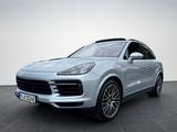 Porsche Cayenne E-Hybrid Sport-Chrono*Matrix-LED*PANO - Porsche Cayenne: Allradantrieb