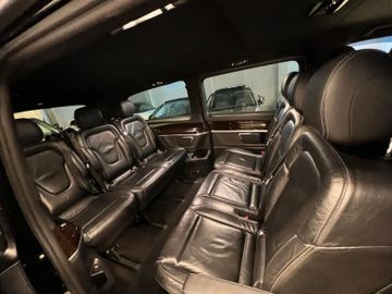 Mercedes V 250 - 6