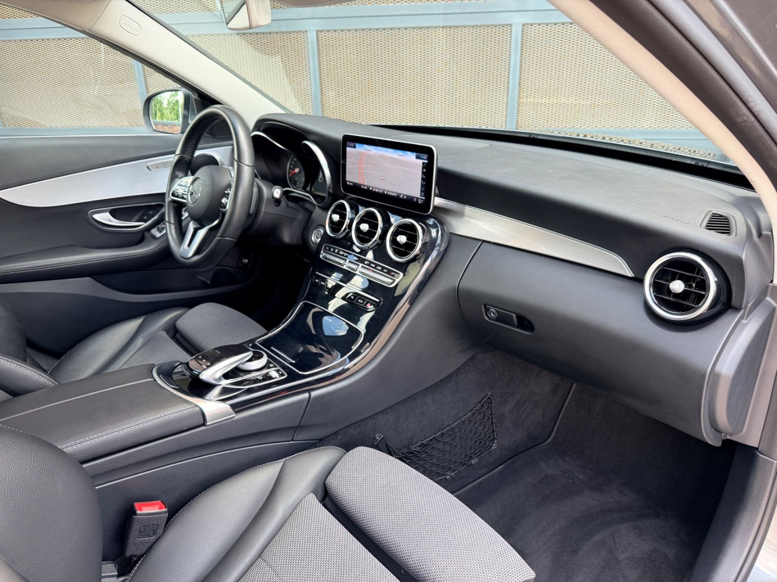 Mercedes-Benz C 180 Limousine 9G Advantage Kamera CarPlay Pano foto 12