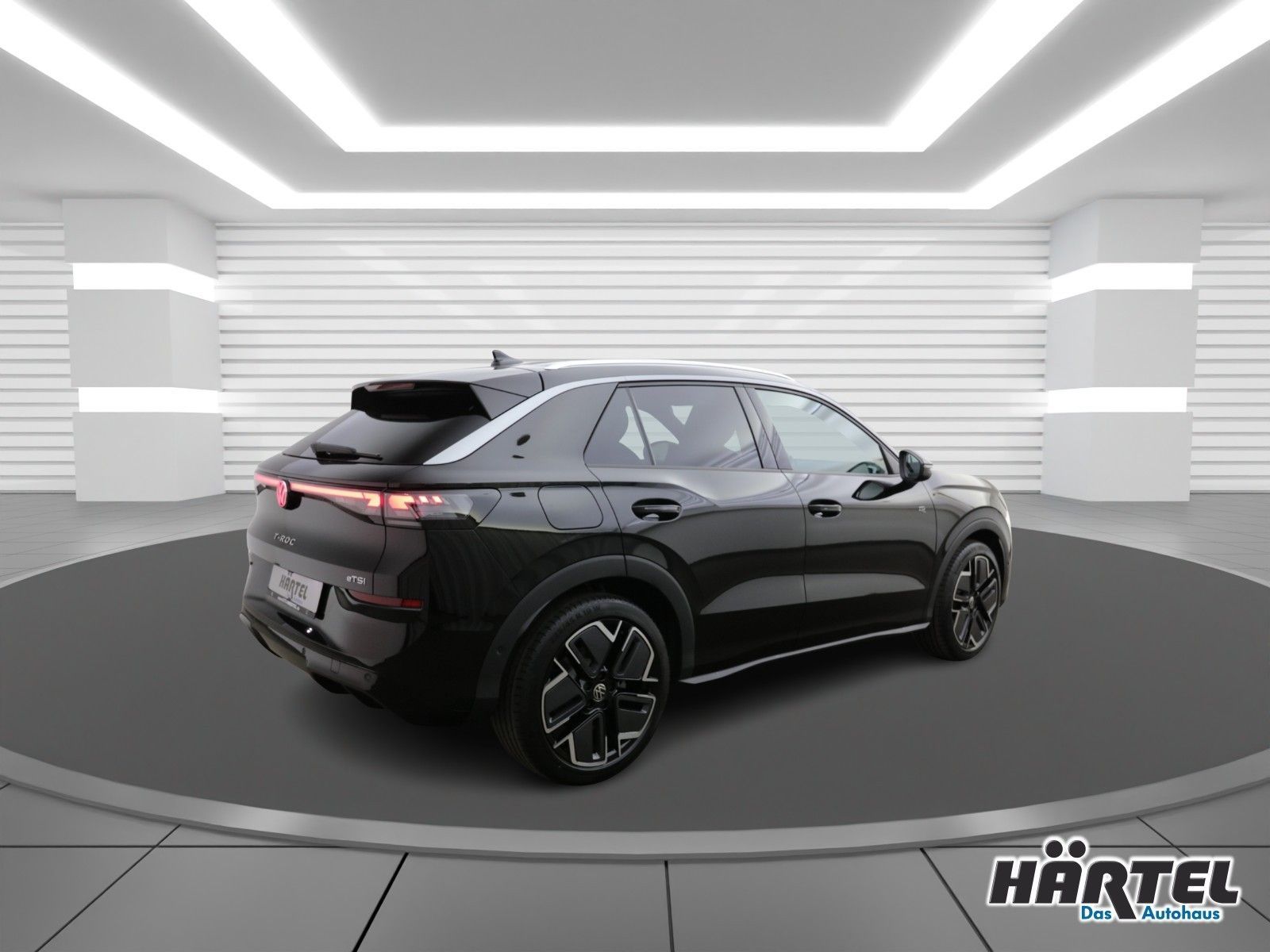 Volkswagen T-ROC R-LINE 1.5 ETSI DSG (+ACC-RADAR+AHK) LED imagem 3