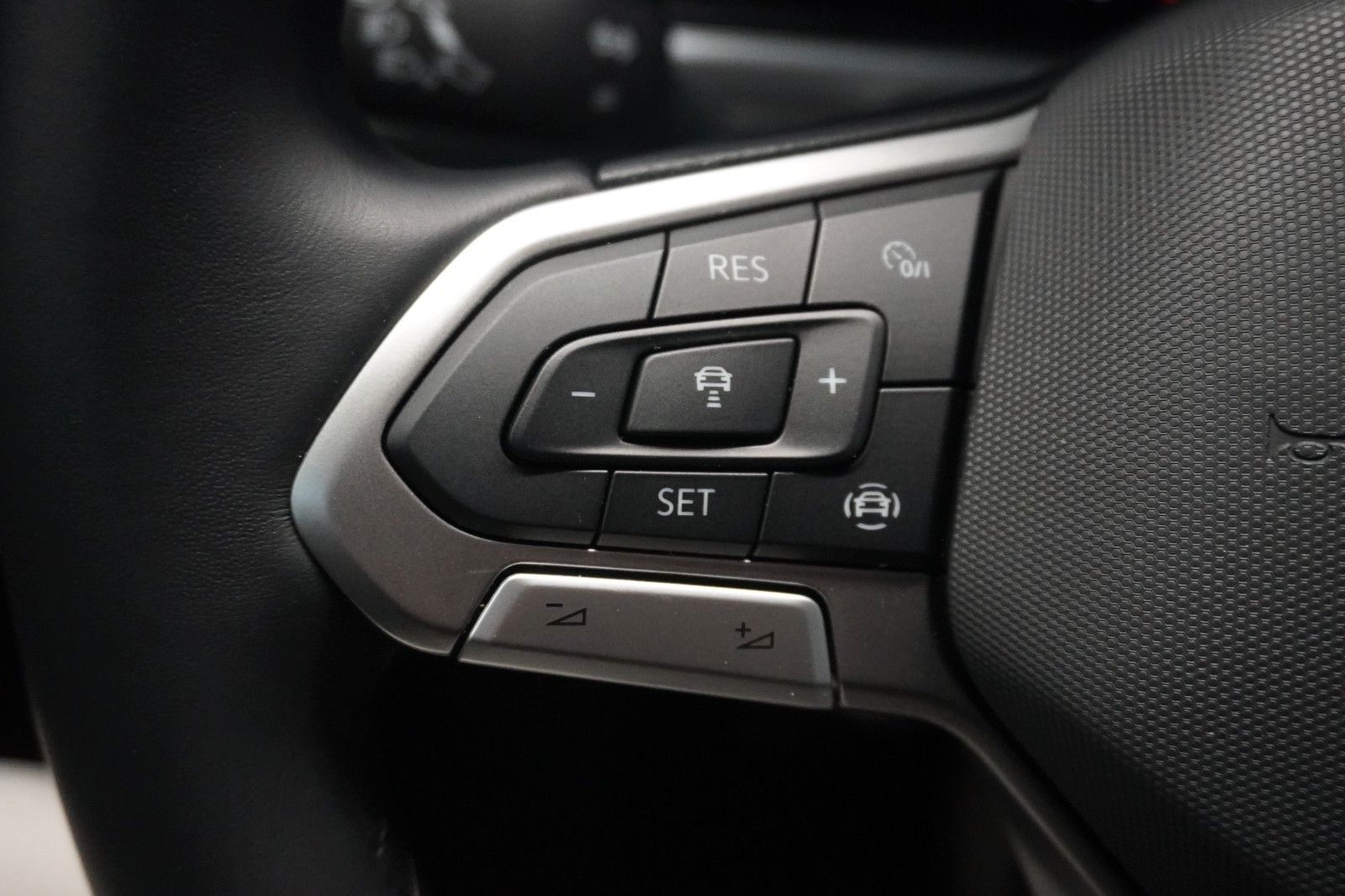 Volkswagen T-Roc - Bild 13