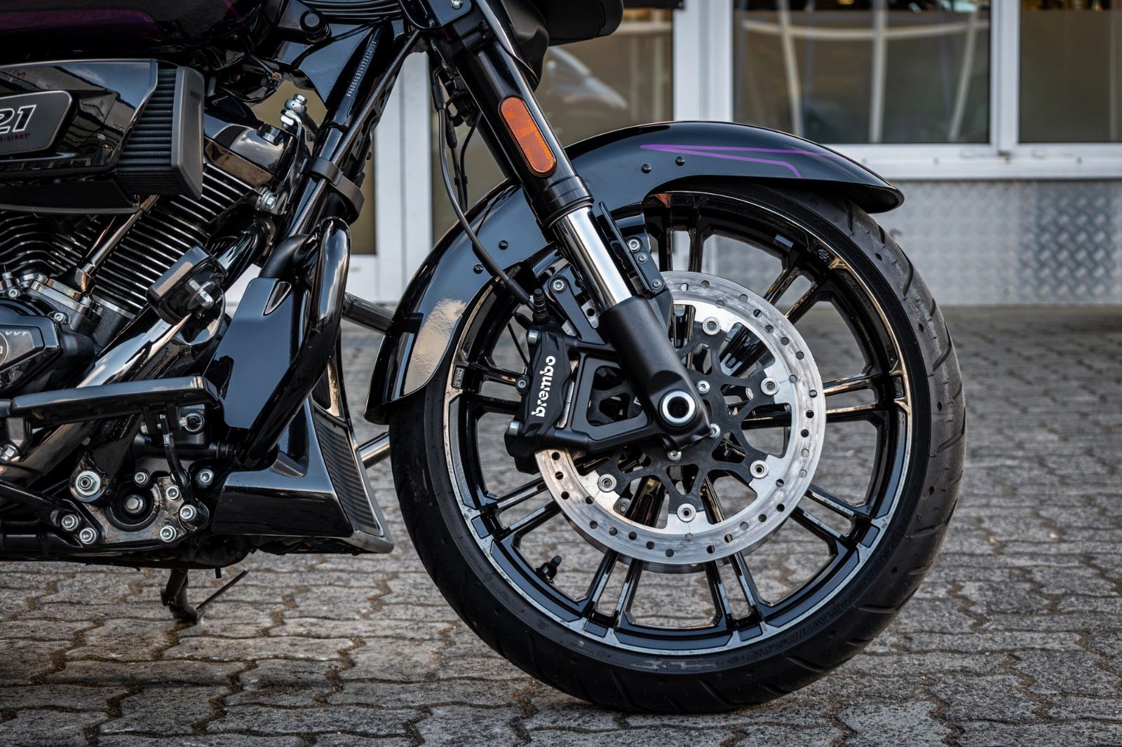 Fahrzeugabbildung Harley-Davidson CVO Street Glide FLHXSE 121 cui - Jekill & Hyde