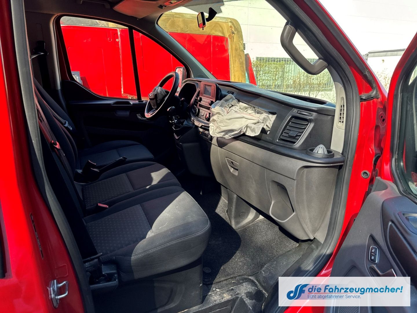 Fahrzeugabbildung Ford Transit Custom 320 L1 Trend 2.0 TDCi *9073 * KLI