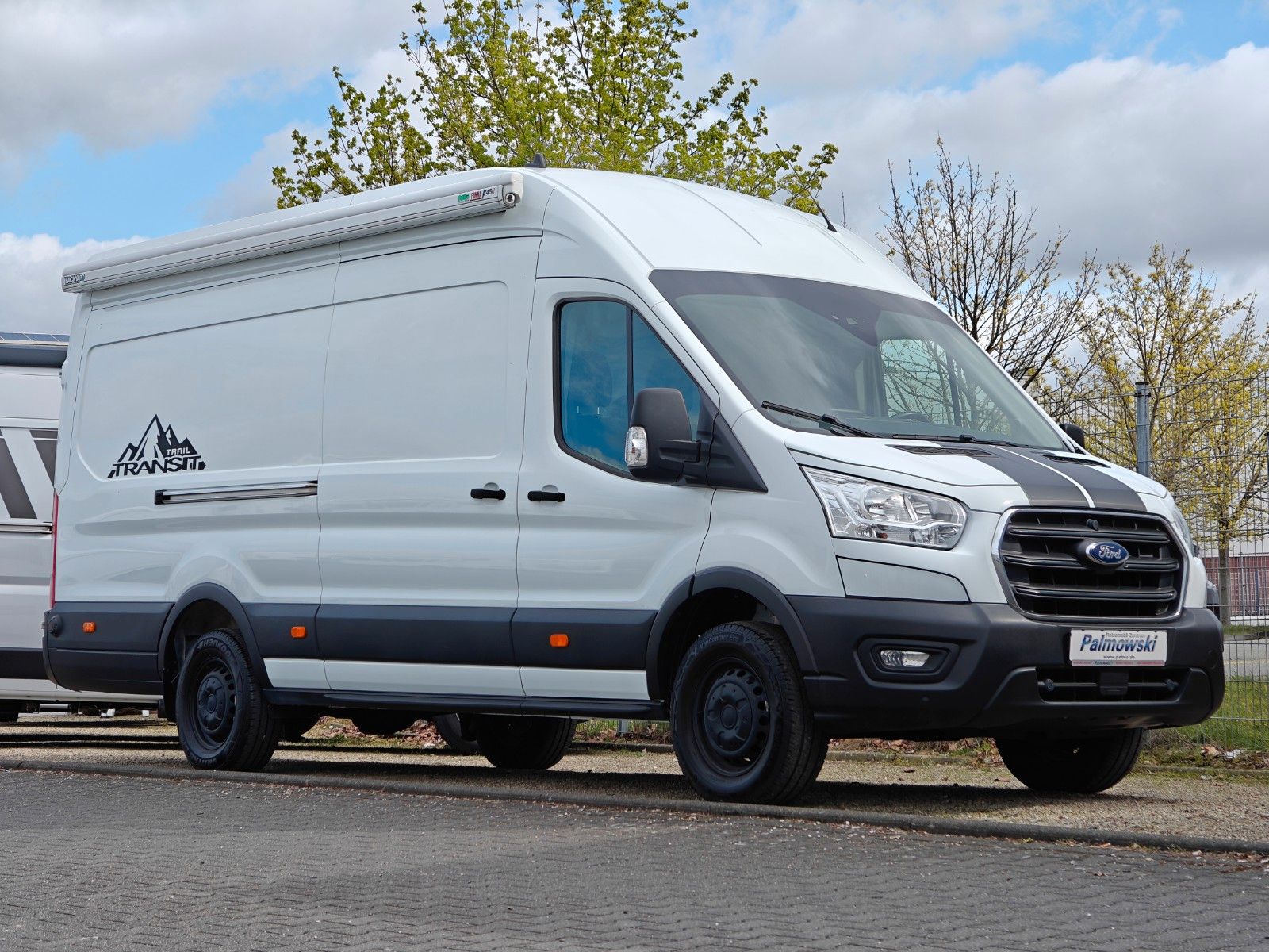 Fahrzeugabbildung Ford Transit Kasten 350EF L4 Trend, Navi, DAB, Kamera