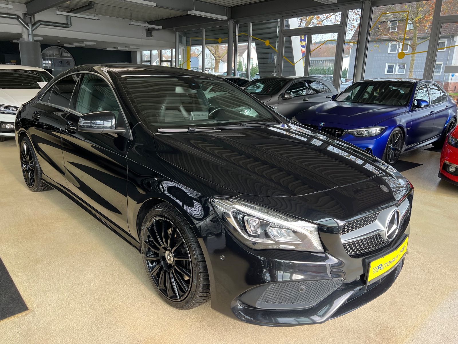 Fahrzeugabbildung Mercedes-Benz CLA 250 4Matic AMG Line *SCHECKHEFT BEI MERCEDES