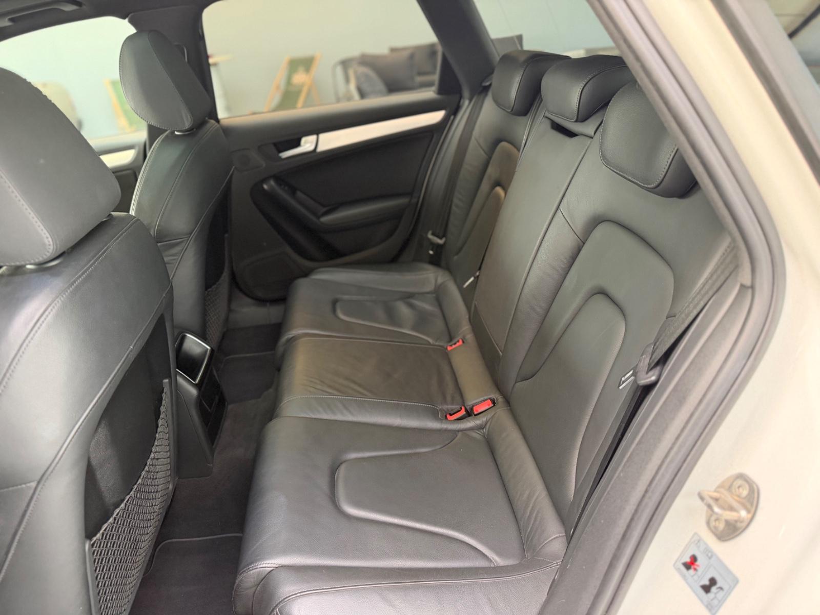 Audi Quattro 2009 — photo 16