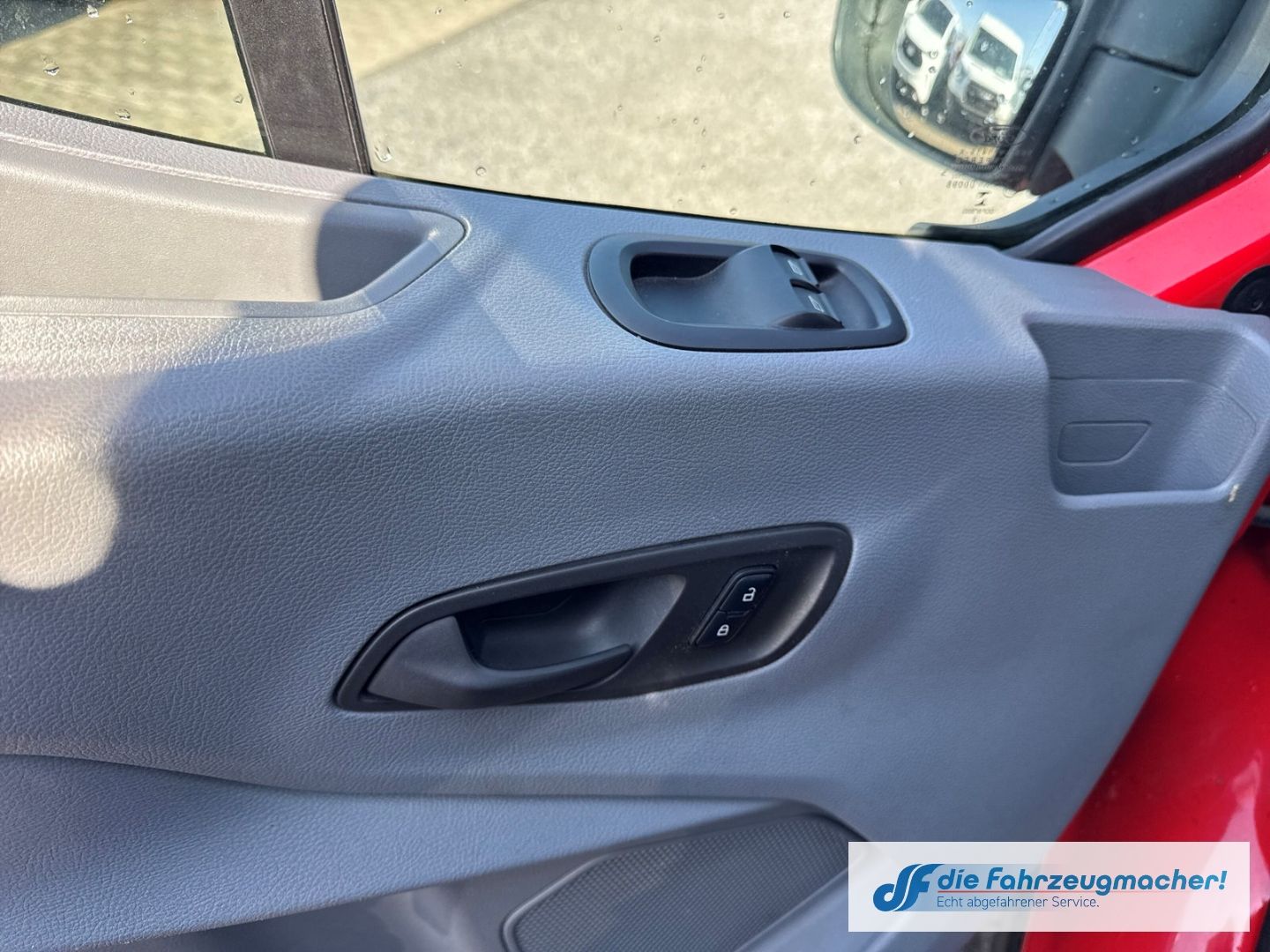Fahrzeugabbildung Ford Transit Kombi 350 L3 Trend *KLIMA *Standheizung