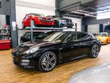Porsche Panamera 4S - Porsche Panamera aus 2010: 4s