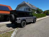 Land Rover Defender - graue Land Rover Defender