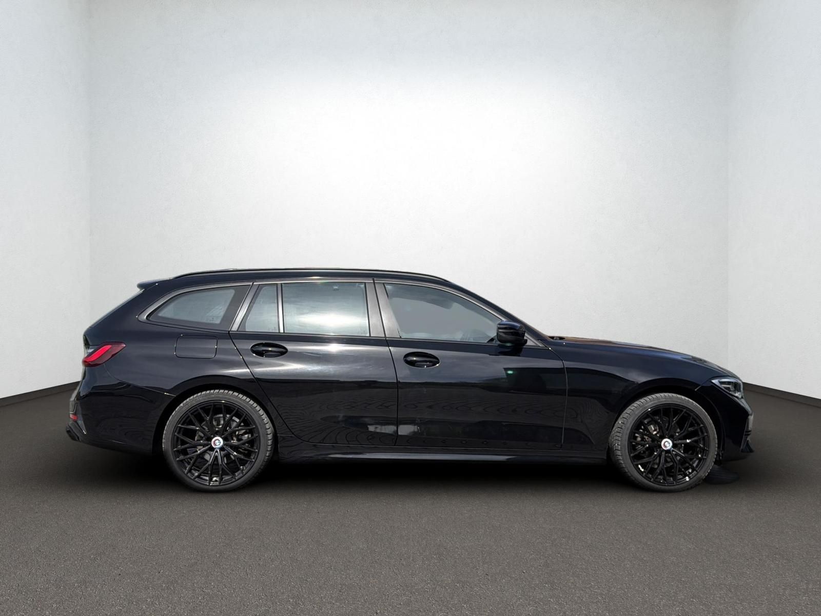 BMW 318d Tour. Advantage Pano LED Navi Live-Cockpit foto 8