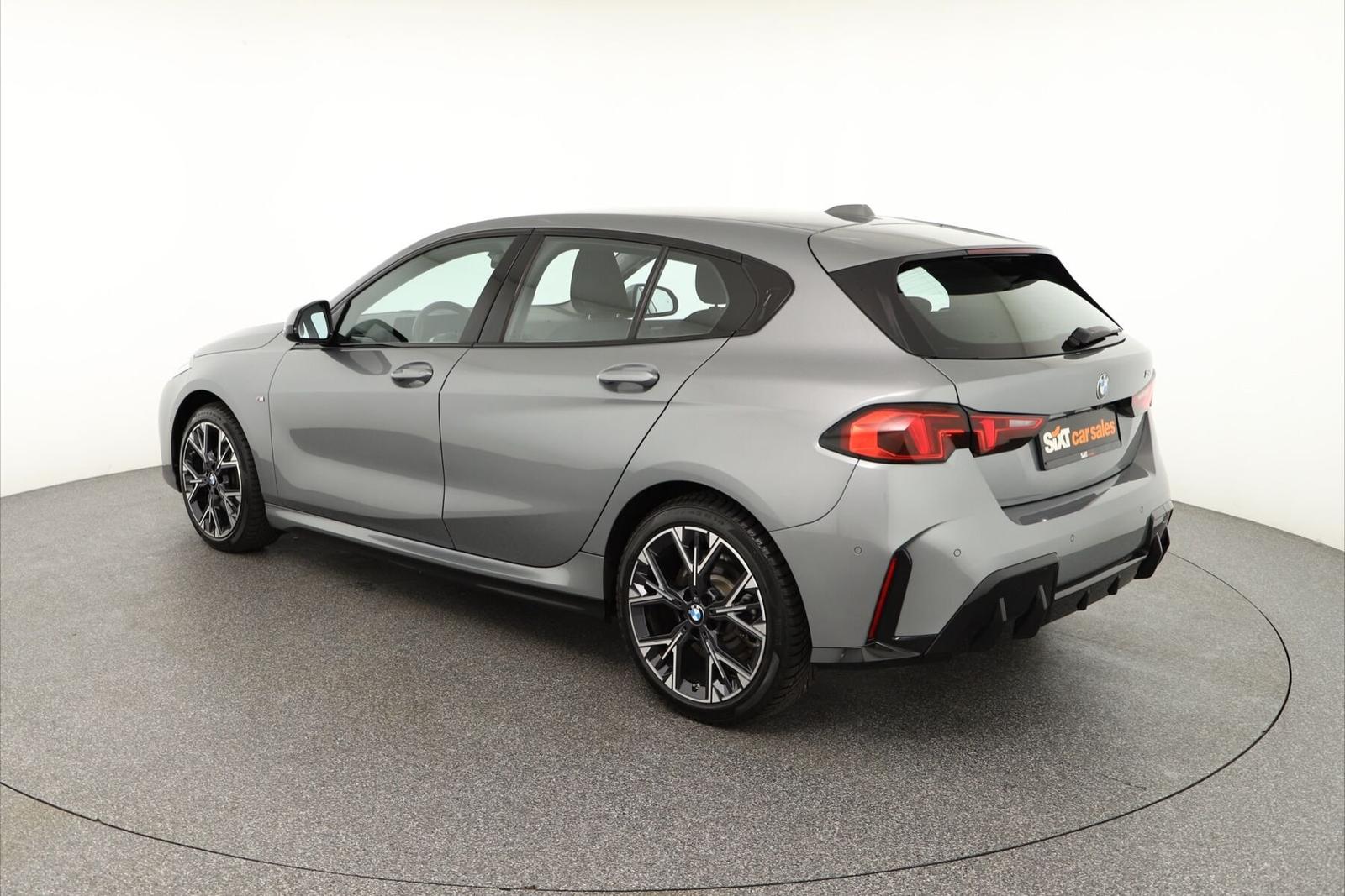 BMW 1 Series i M Sport Design NAV SHZG ParkAss+RFK Alarm, миниатюра 5