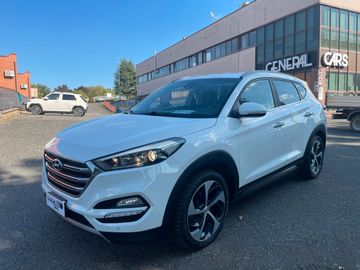 Hyundai TUCSON - 1