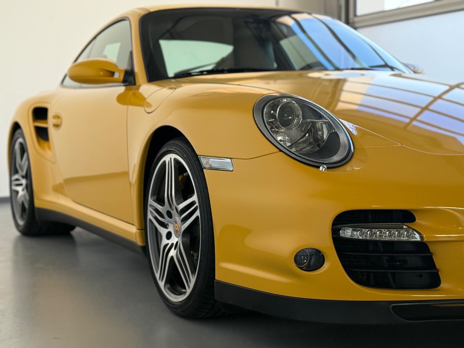 Porsche 997 Turbo/Speed Gelb/erste Hand/max Ausstattung
