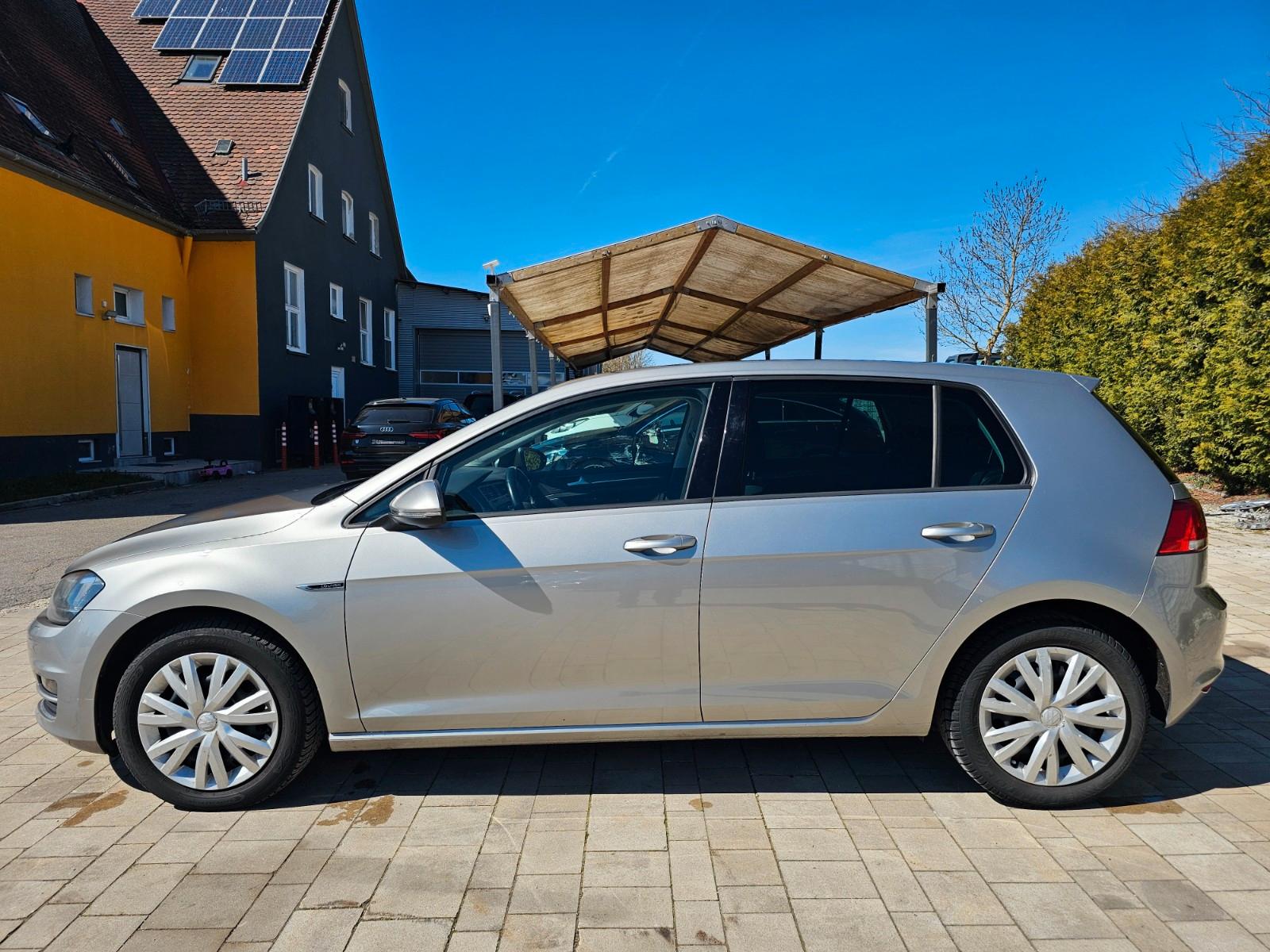 Volkswagen Golf VII Lim. Lounge BMT