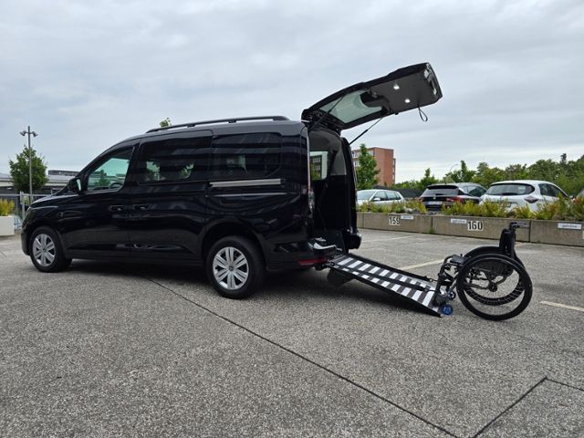 Volkswagen Caddy Maxi Life behindertengerecht Rampe