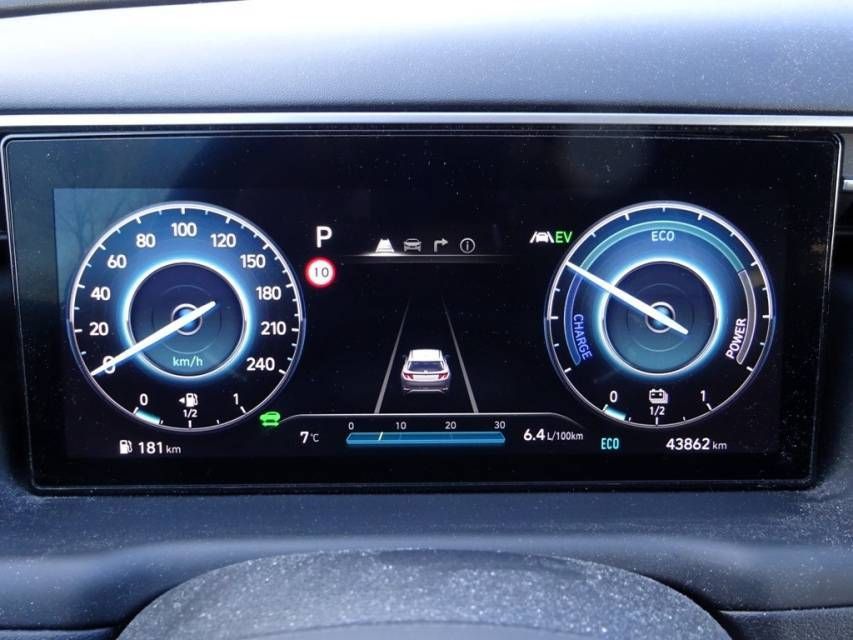 Fahrzeugabbildung Hyundai Tucson 1.6 T-GDI Hybrid Trend 4*4  Navi