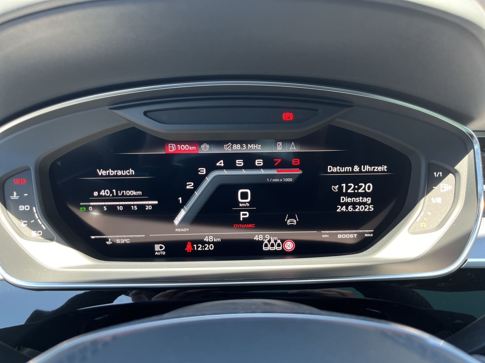 Audi S8 - Bild 11
